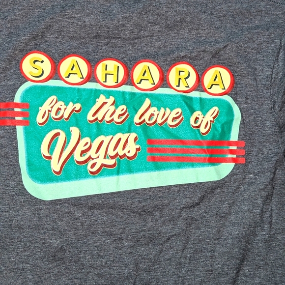 Las Vegas Sahara Graphic T-Shirt Size Small Unisex - Picture 2 of 4